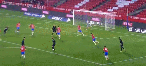 利扎拉祖：维拉相对更容易对付，但巴黎想夺欧冠